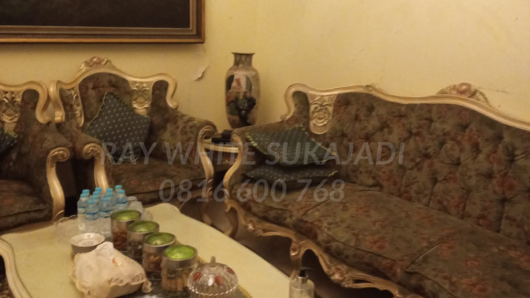 Dijual Rumah Tinggal di Graha Puspa