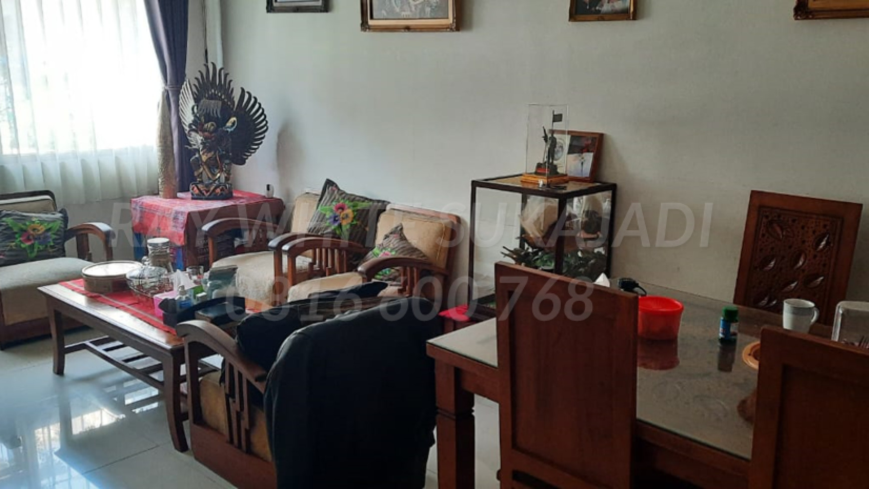 Dijual Rumah Tinggal 2 Lantai di Komplek Budisari Cluster