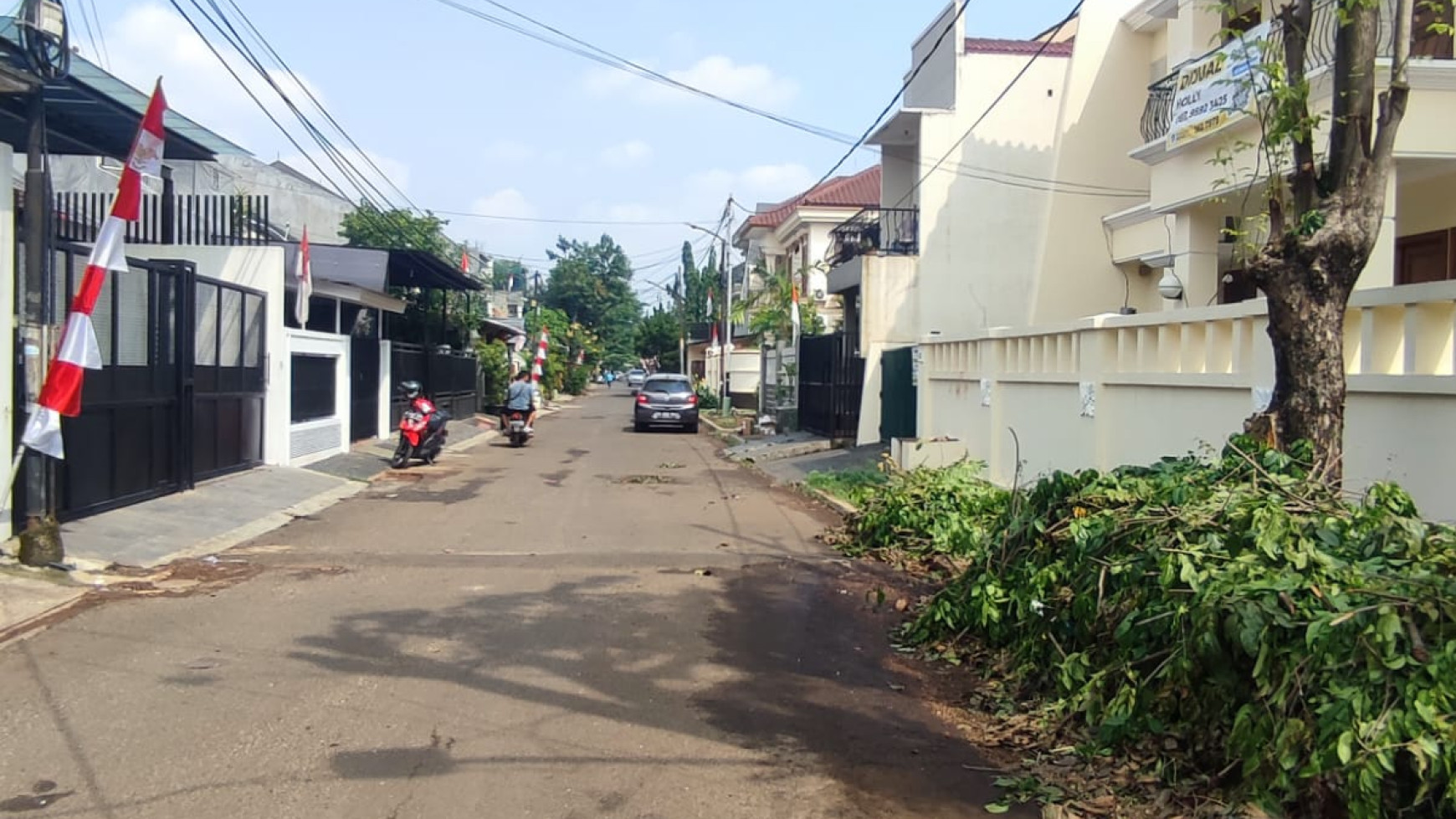 Rumah dijual Baru Hoek 2 Lantai,Lokasi Ok di Taman Alfa Indah