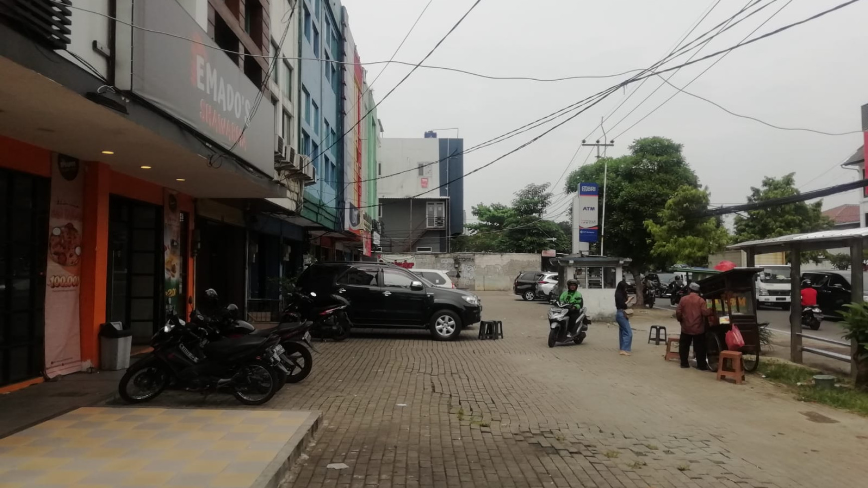 Ruko Siap Pakai dan Lokasi Strategis @Jl RC Veteran