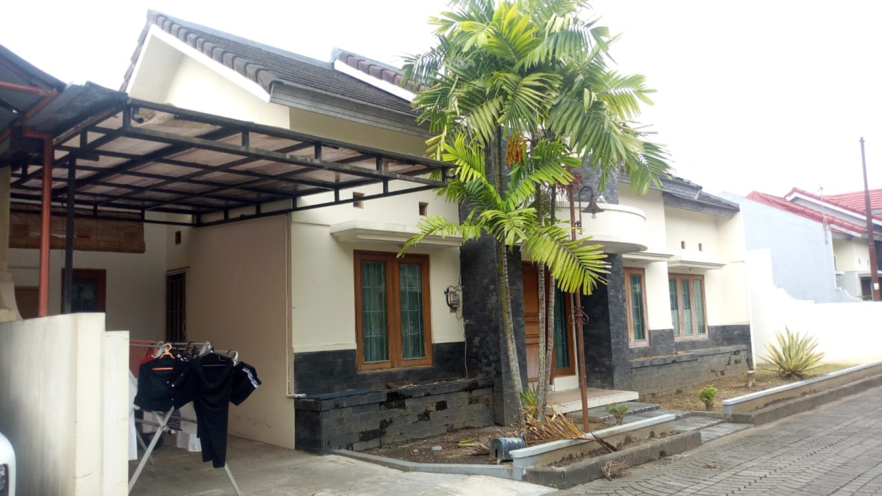 RUMAH MINIMALIS DIPERUM PESONA MUNGGUR, DEKAT JL GODEAN KM8