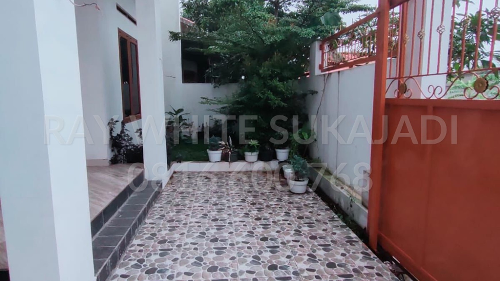 Dijual Rumah 2 Lantai di Pilar Utara Cileunyi