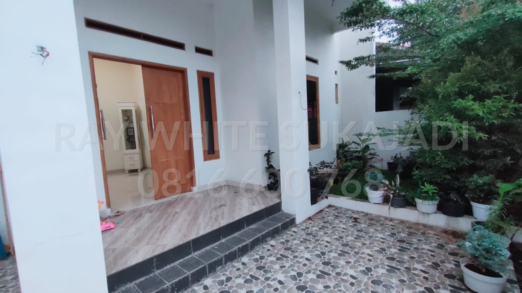 Dijual Rumah 2 Lantai di Pilar Utara Cileunyi