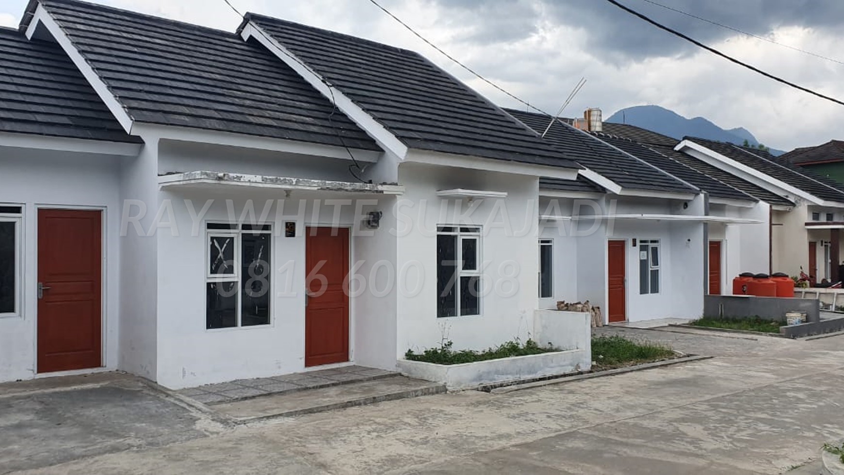 FOR SALE Unit Rumah Baru dalam cluster di lingkungan nyaman siap Huni di Ujung Berung