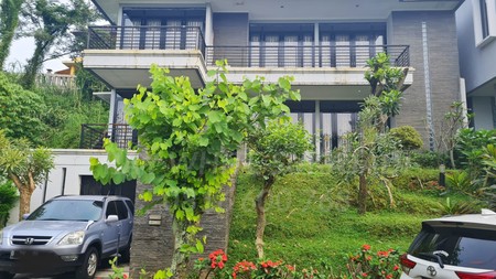 Jual rumah Dago Pakar 