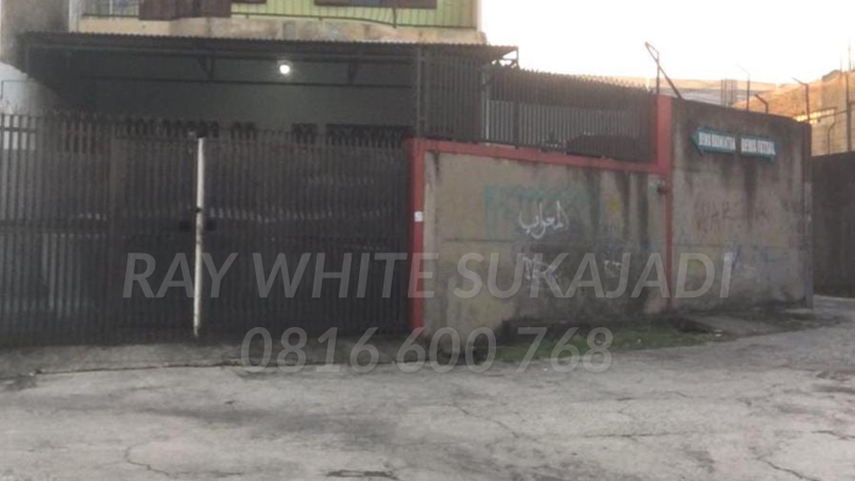 Dijual Rumah Tinggal di belakang Borma Antapani