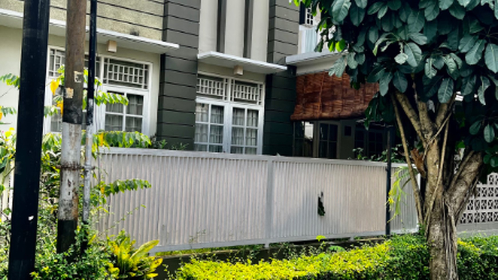 Rumah Bagus Di Kasuari Bintaro Jaya Sektor 9