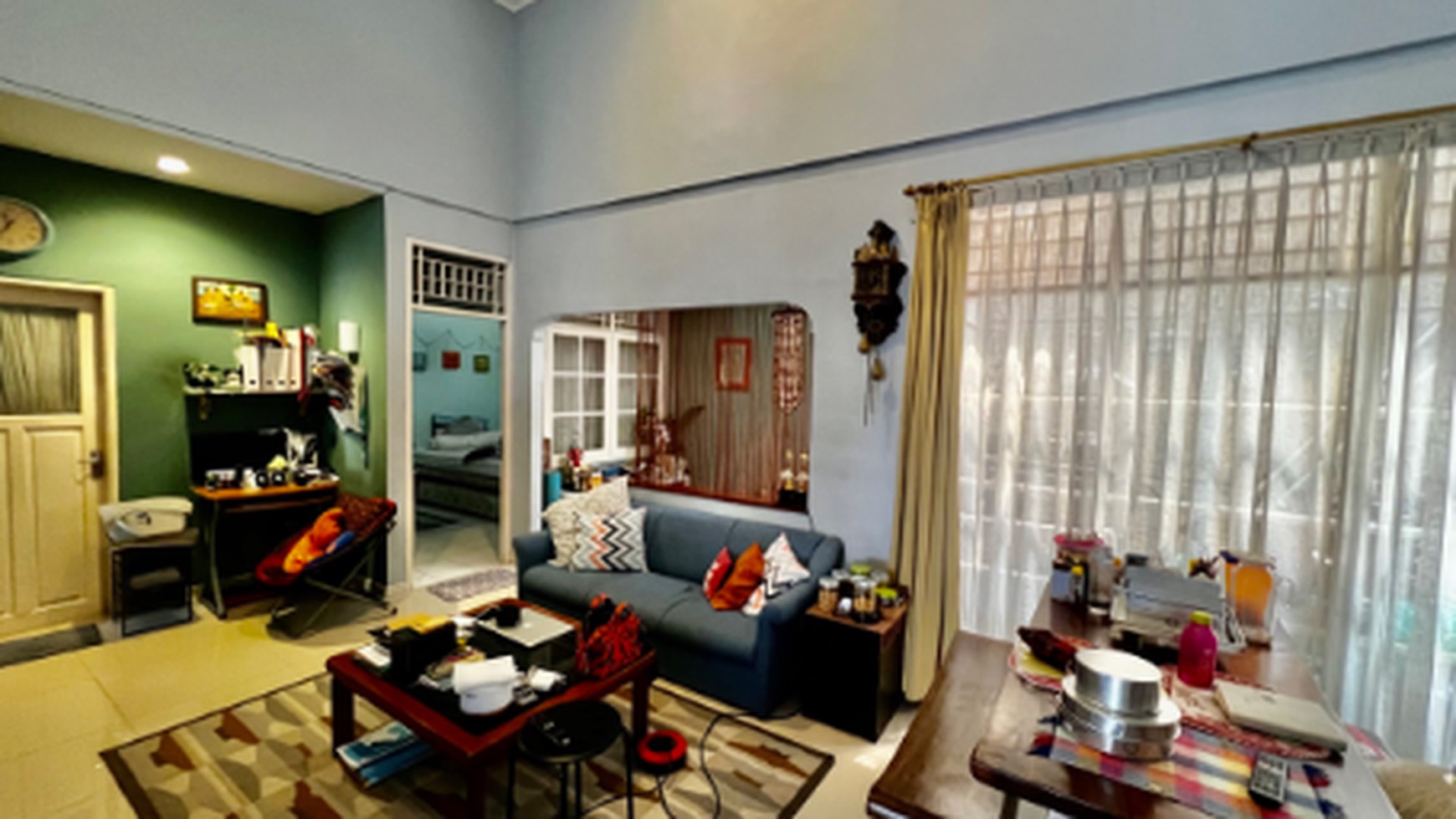 Rumah di Bintaro dengan gaya modern, cluster Asri di Kasuari Sektor 9 Bintaro