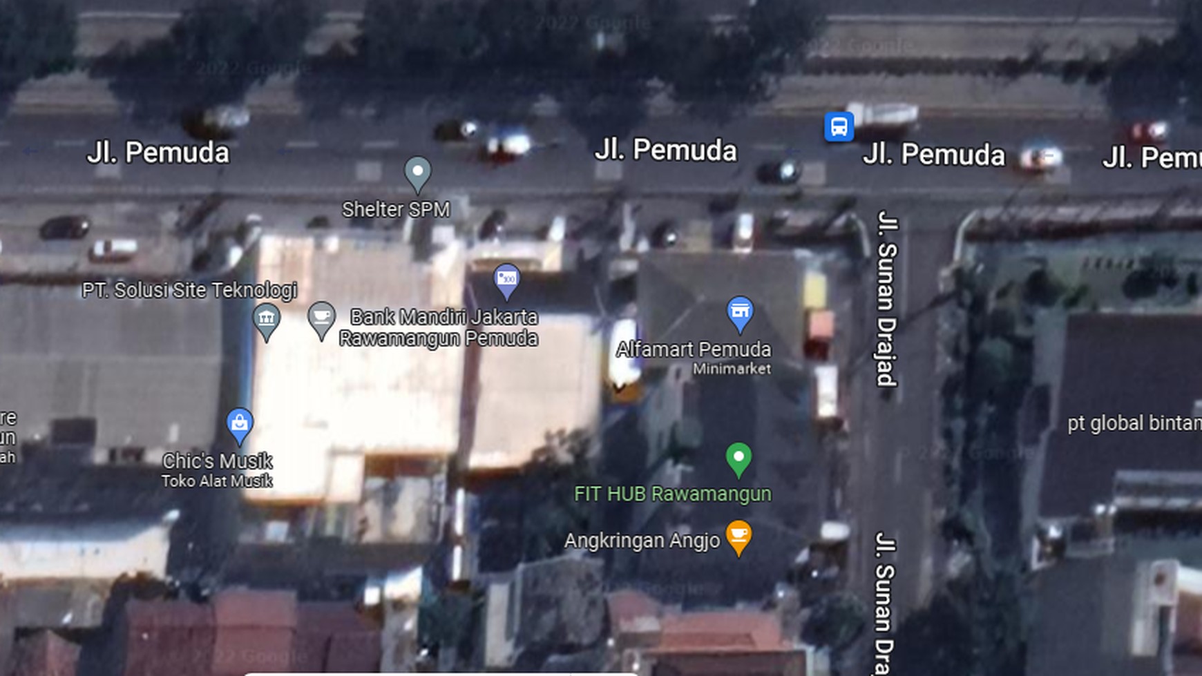 Disewa Gedung Jalan Pemuda Rawamangun Zona komersial Luas tanah 421m2 Jakarta