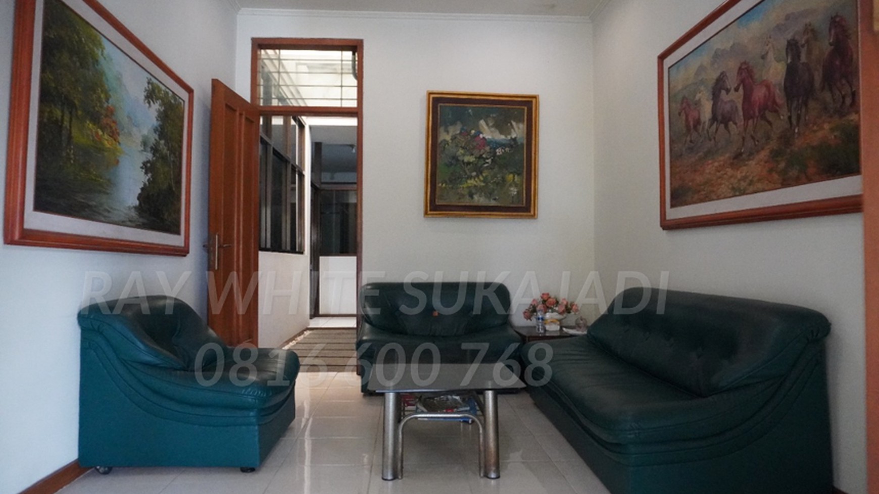 For Sale!!!  Murah!!! Rumah Luas dan Terawat di Jalan Sirnamanah