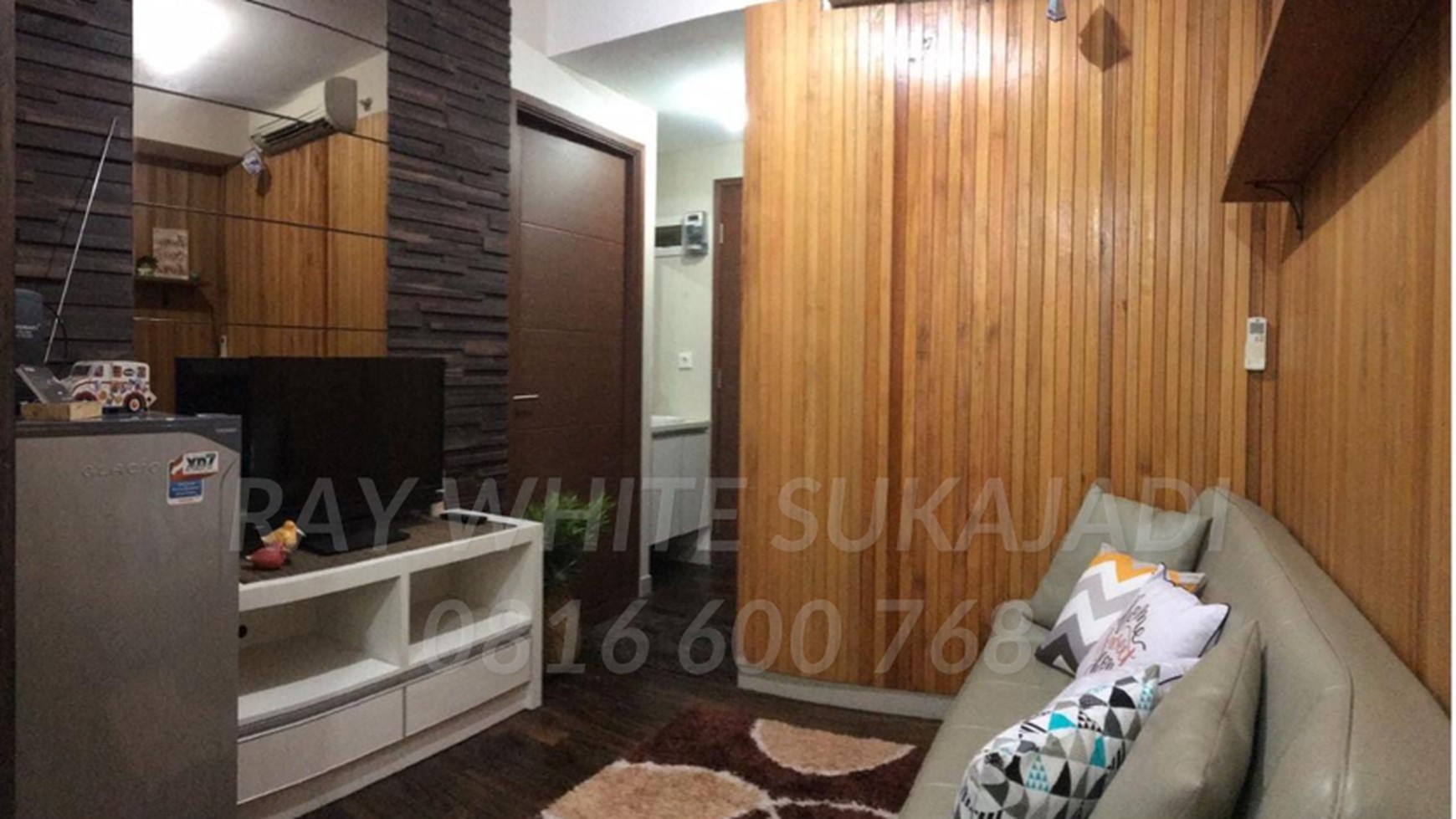 Dijual Apartemen Cantik Sudirman Suites 2BR  Tower Maple