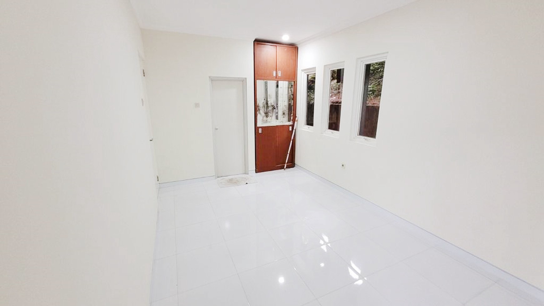 Rumah Bagus Di Puri Town House Bintaro Jaya Sektor 9