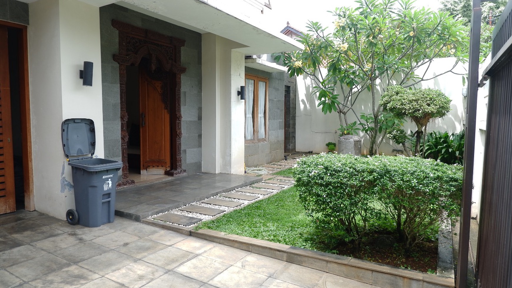 Dijual Rumah di Tangerang Selatan 