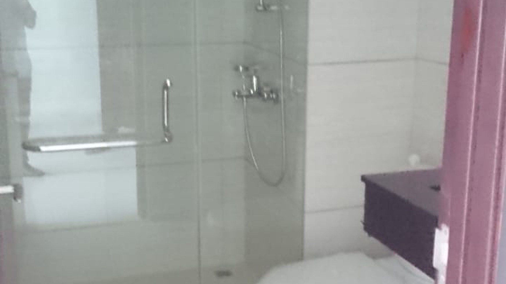 Hot Sale. Apartment 2 Lantai Mewah Brooklyn Soho, Alam Sutera.