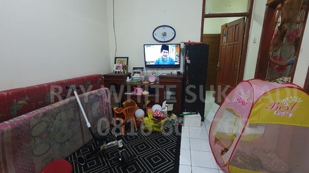 DIJUAL  &#x2022;Rumah Tinggal + Kamar Kost Jl. Sarimadu Sarijadi.