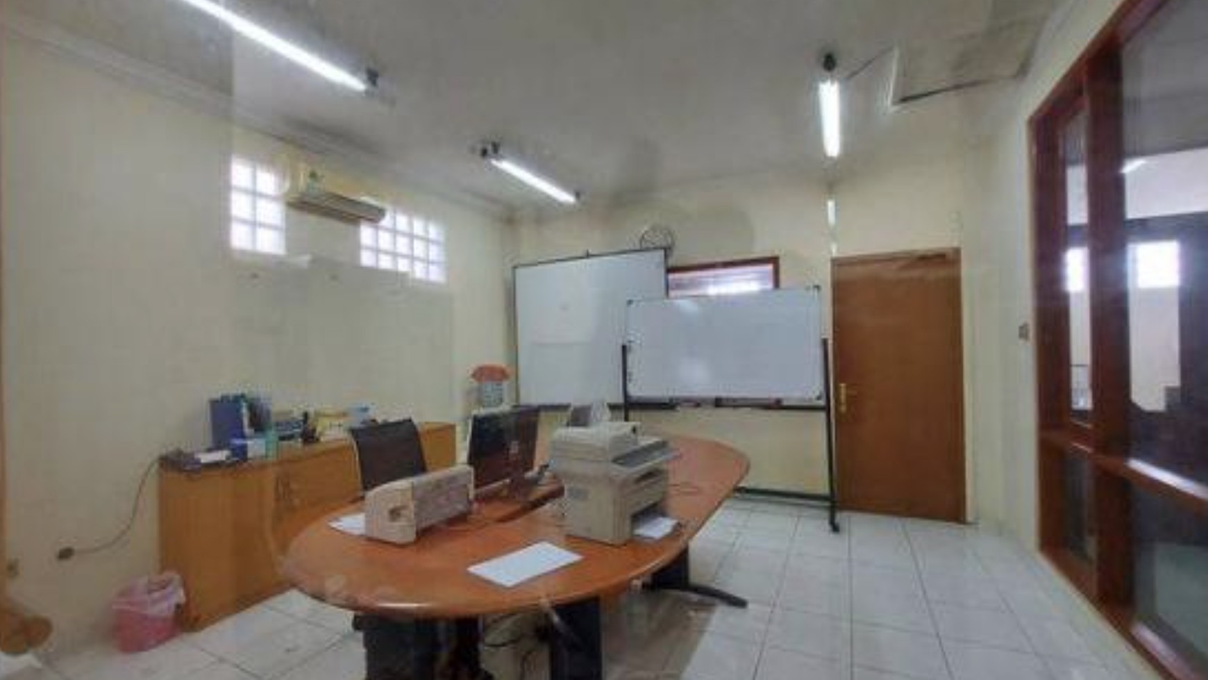 Dijual Cepat Gedung di Jalan Panti Asuhan, Otista, Jatinegara, Jakarta Timur