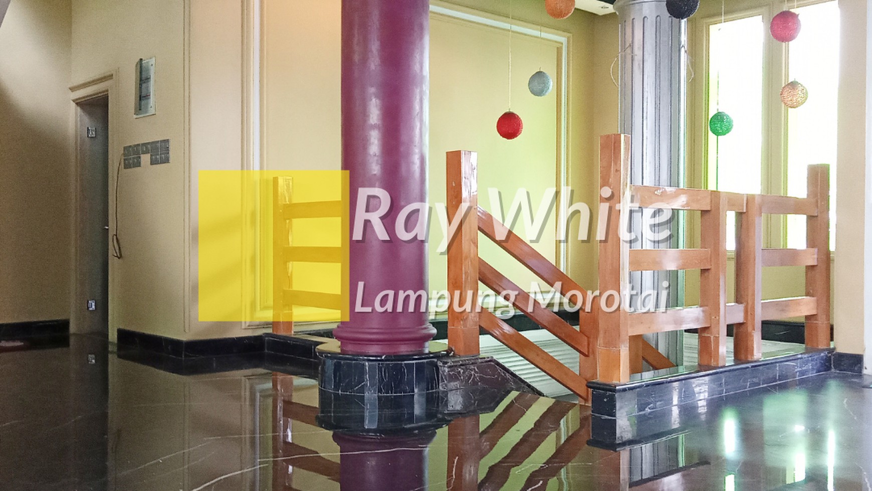 Dijual Rumah Mewah 5 Lantai plus Ruko