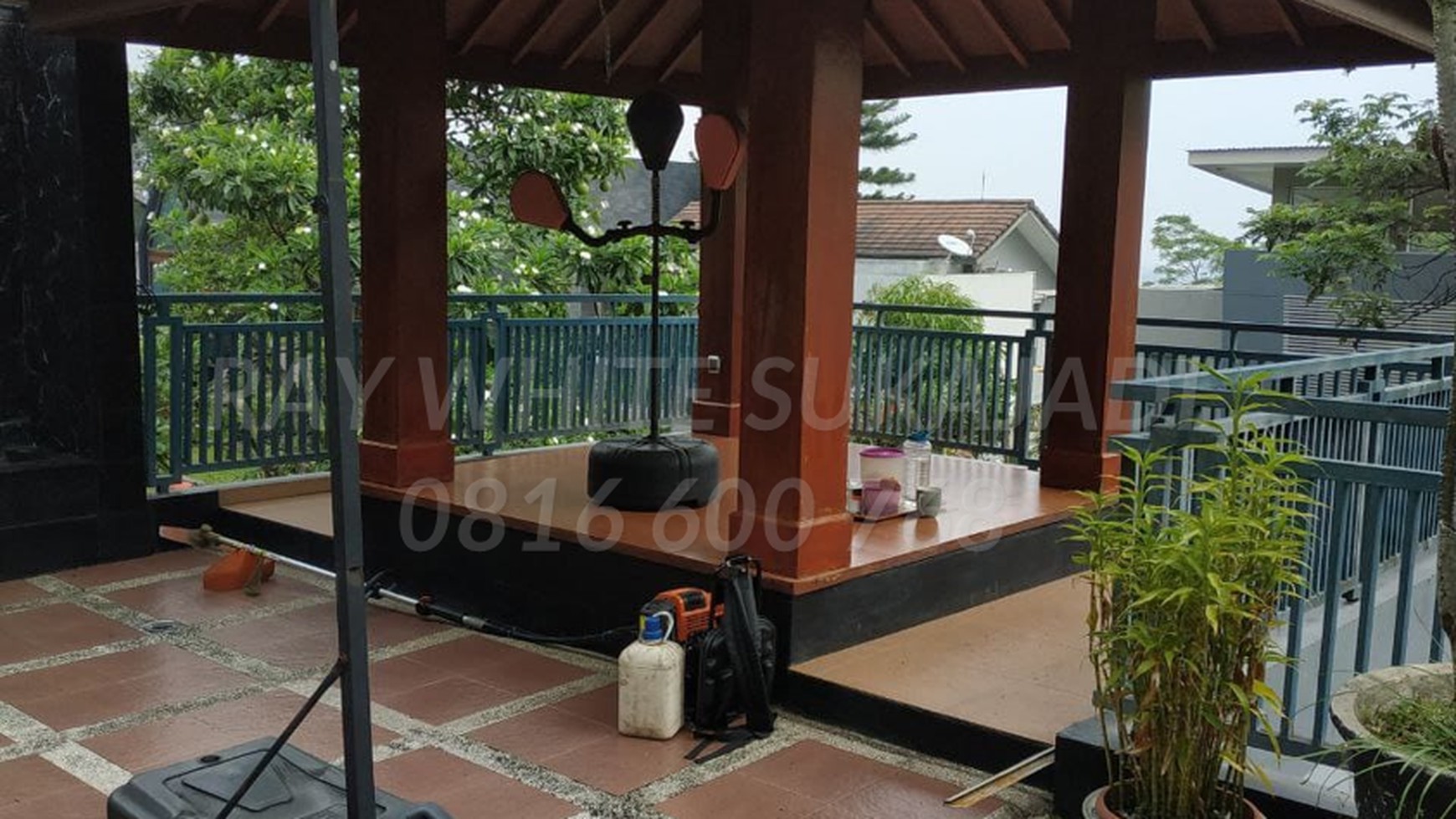 DIJUAL!! RUMAH LANGKA RESOR DAGO PAKAR