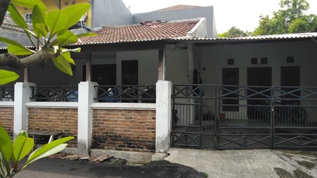 Rumah Hook Hitung Tanah di Pondok Surya, Ciledug  #DG