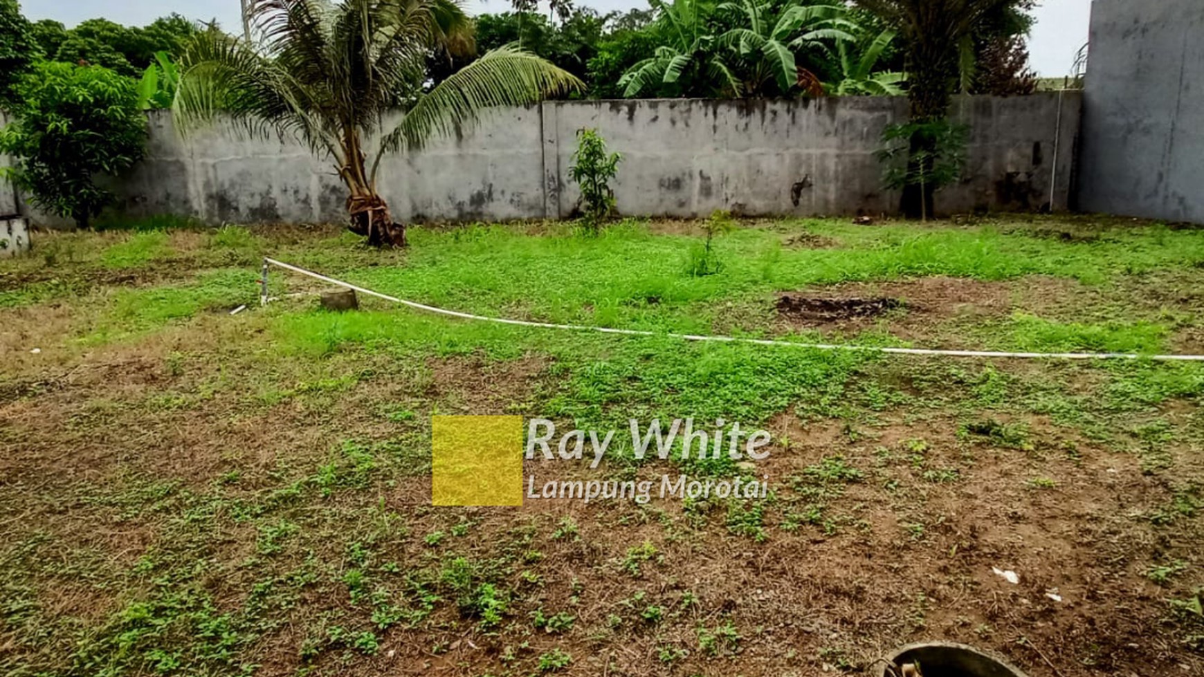 Rumah Mewah Tanah Luas di Sukarame Bandar Lampung