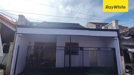 Rumah SHM di Jatisari, Waru, Sidoarjo 