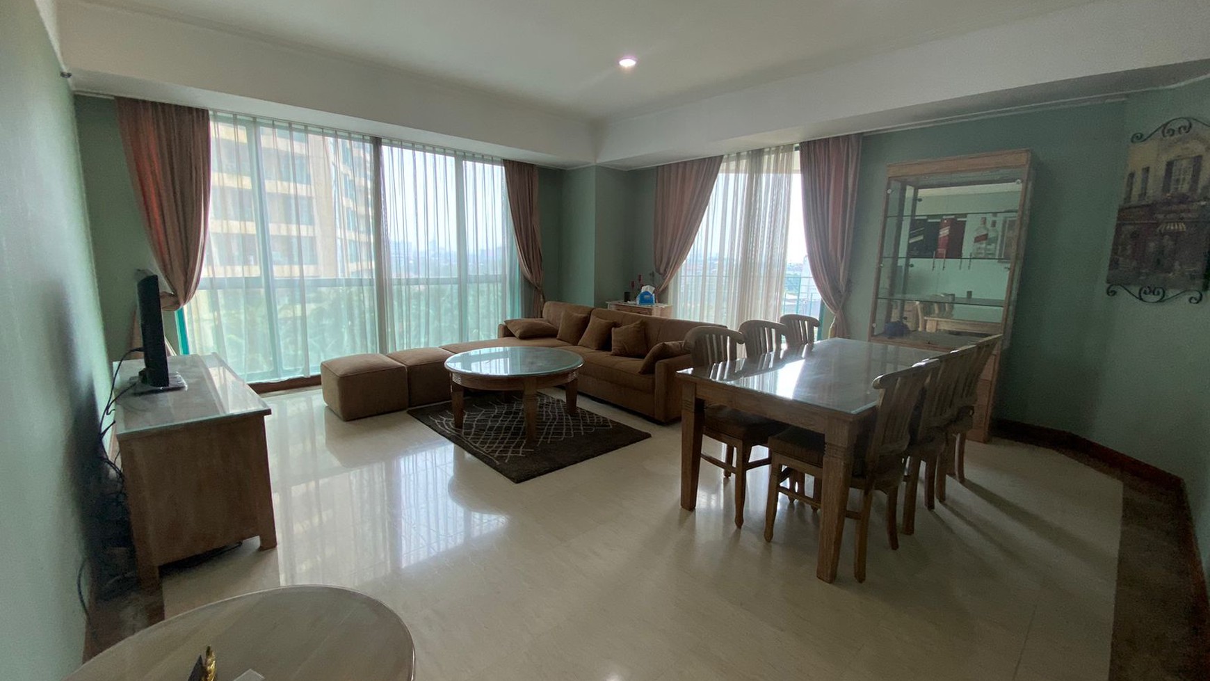 APARTEMEN CASABLANCA POOL VIEW