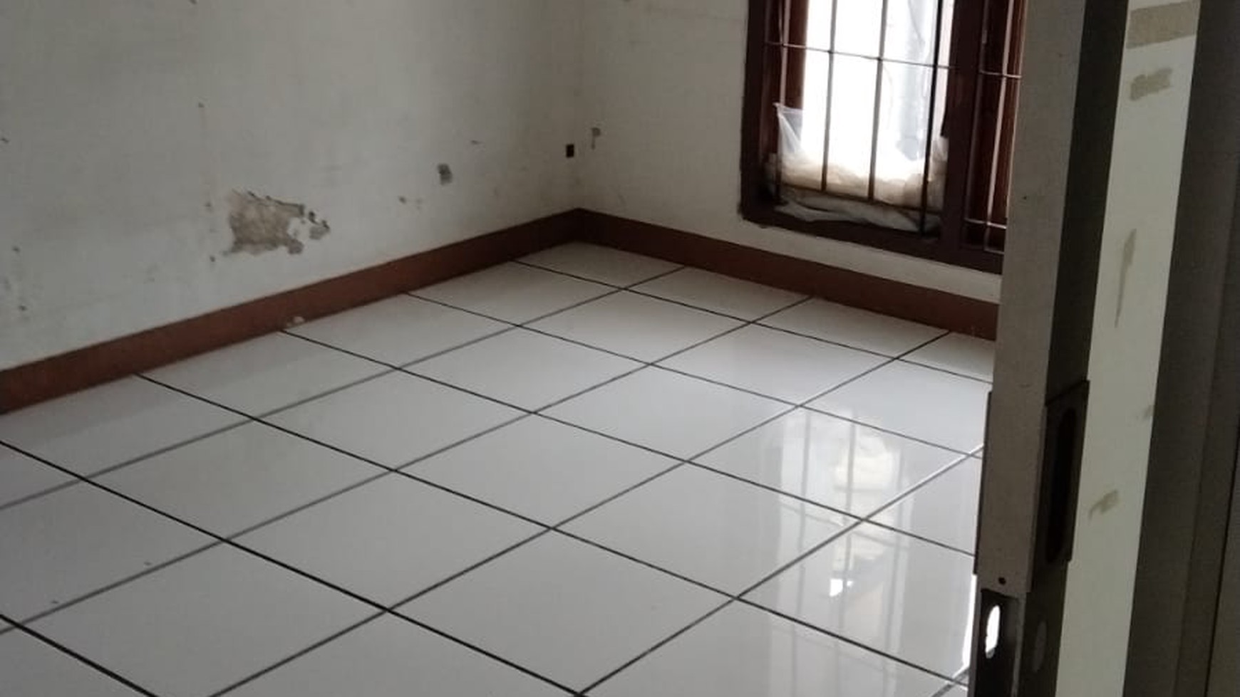 Dijual Rumah Hitung Tanah di Pondok Pinang Jaksel 