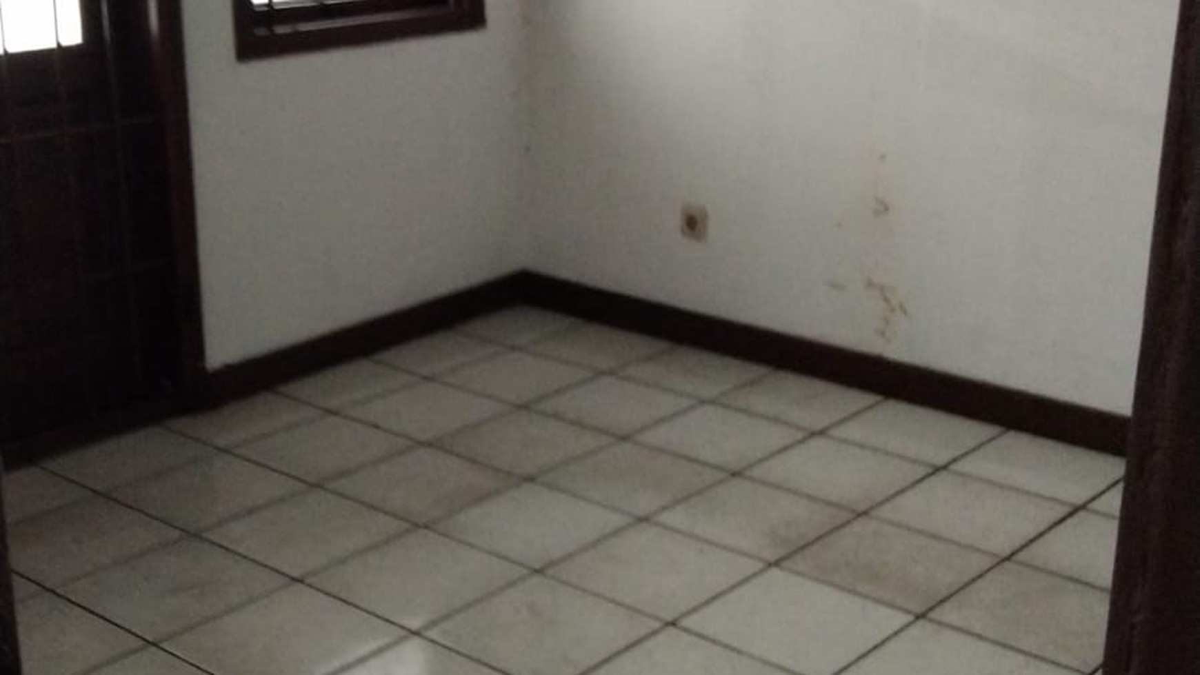 Dijual Rumah Hitung Tanah di Pondok Pinang Jaksel 