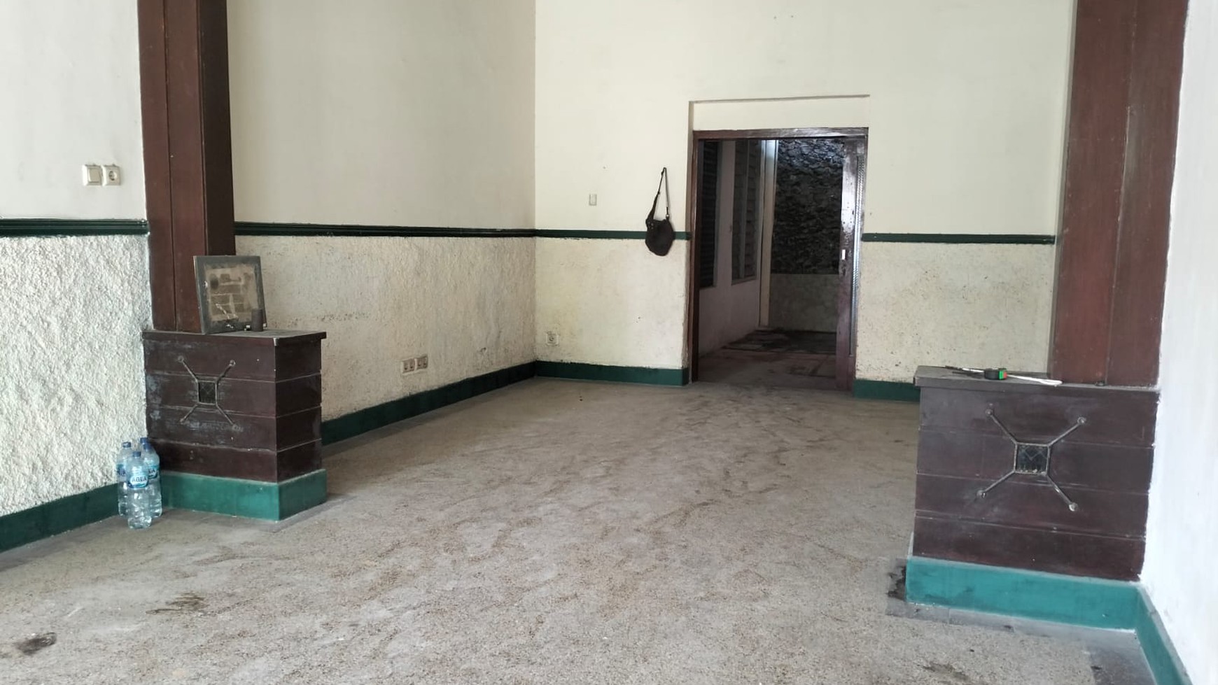 Dijual Cepat Rumah Pusat Kota, Jl Lombok Surabaya