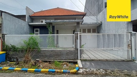 Rumah SHM di Kutisari Indah Barat, Surabaya