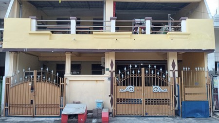 Dijual Rumah 2 Lantai Dukuh Kupang Lokasi Strategis