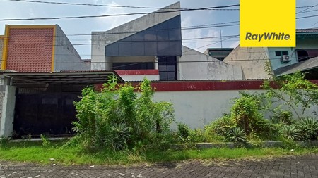 Rumah 2 lantai di Dukuh Menanggal, Gayungan