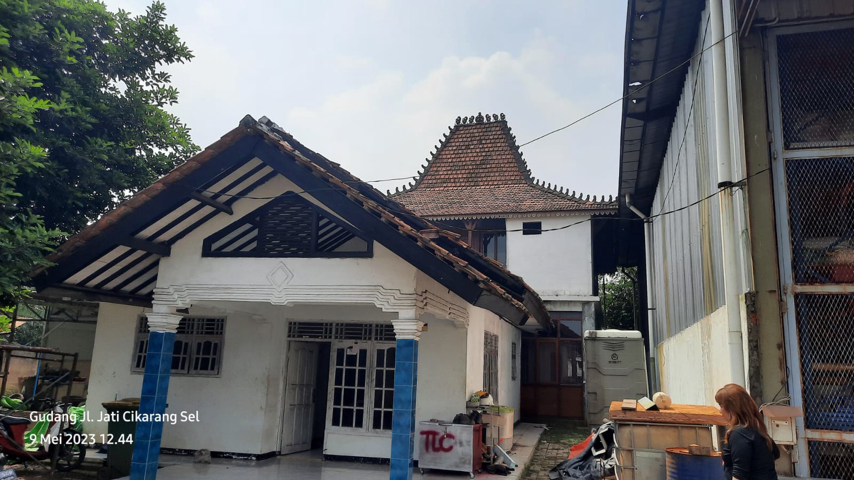 DIJUAL TANAH DAN BANGUNAN GUDANG DI LOKASI STRATEGIS JALAN JATI CIKARANG SELATAN