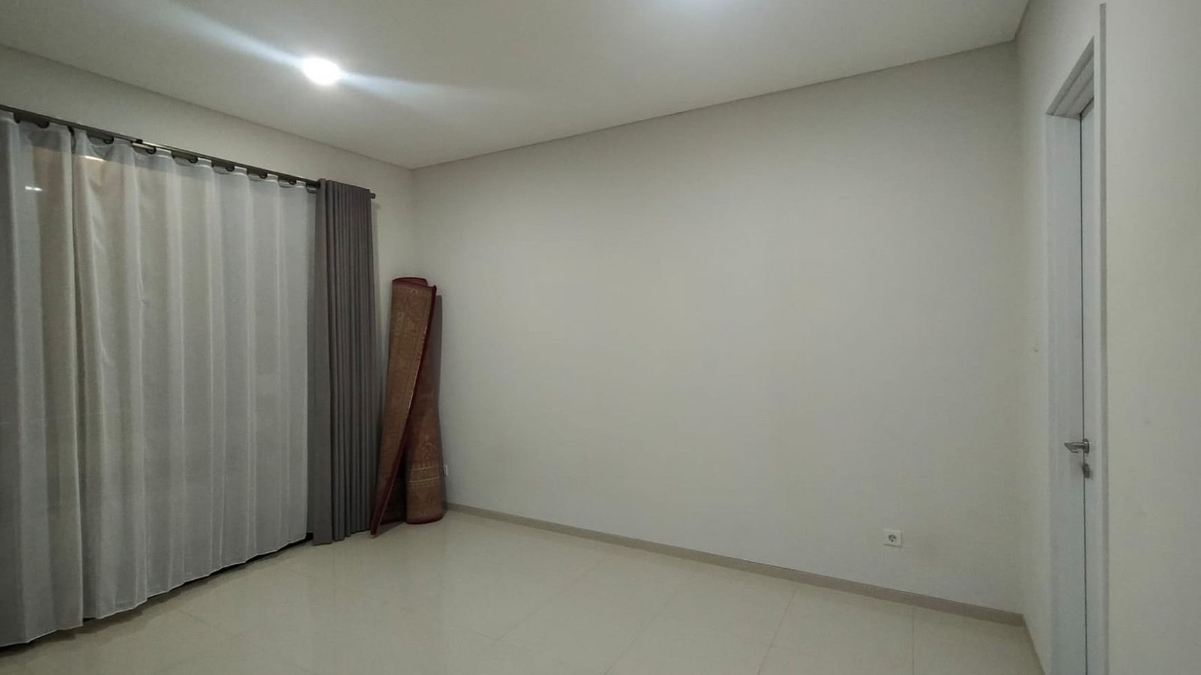 Rumah Baru Bintaro Jaya, Minimalis Modern dan Siap Huni @Kebayoran Infinity, Bintaro