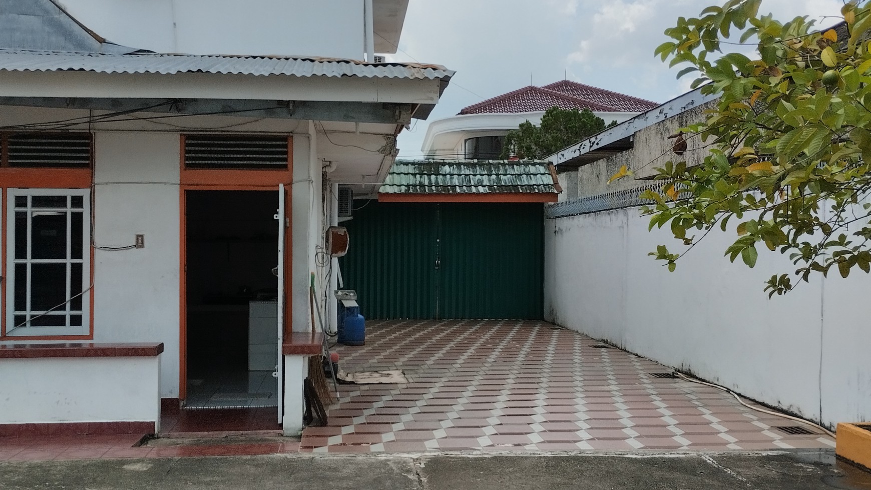 Rumah Mewah Tengah Kota Palembang (Veteran)