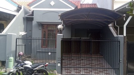 Dijual Rumah SHM di Taman Puspa Raya Citraland Surabaya