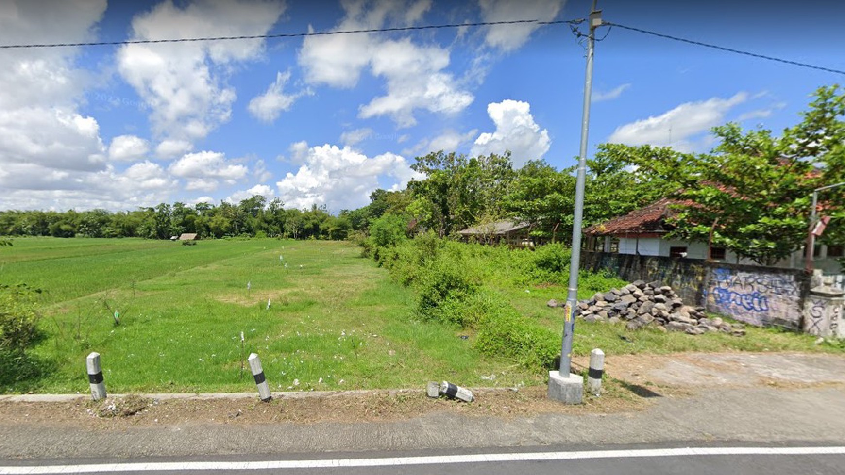 TANAH SELUAS 1 HEKTAR DI DEKAT PASAR HEWAN AMBARKETAWANG