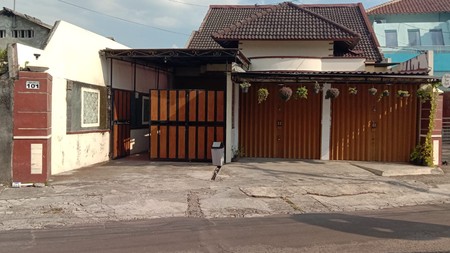 Rumah Tinggal 5 Kamar Di Pandega Marta Dekat Kampus UGM Yogyakarta