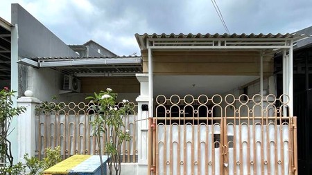 Rumah SHM 2 lantai di Bendul Merisi Selatan