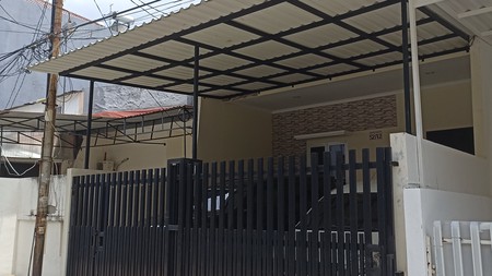 Rumah  2 lantai siap huni 