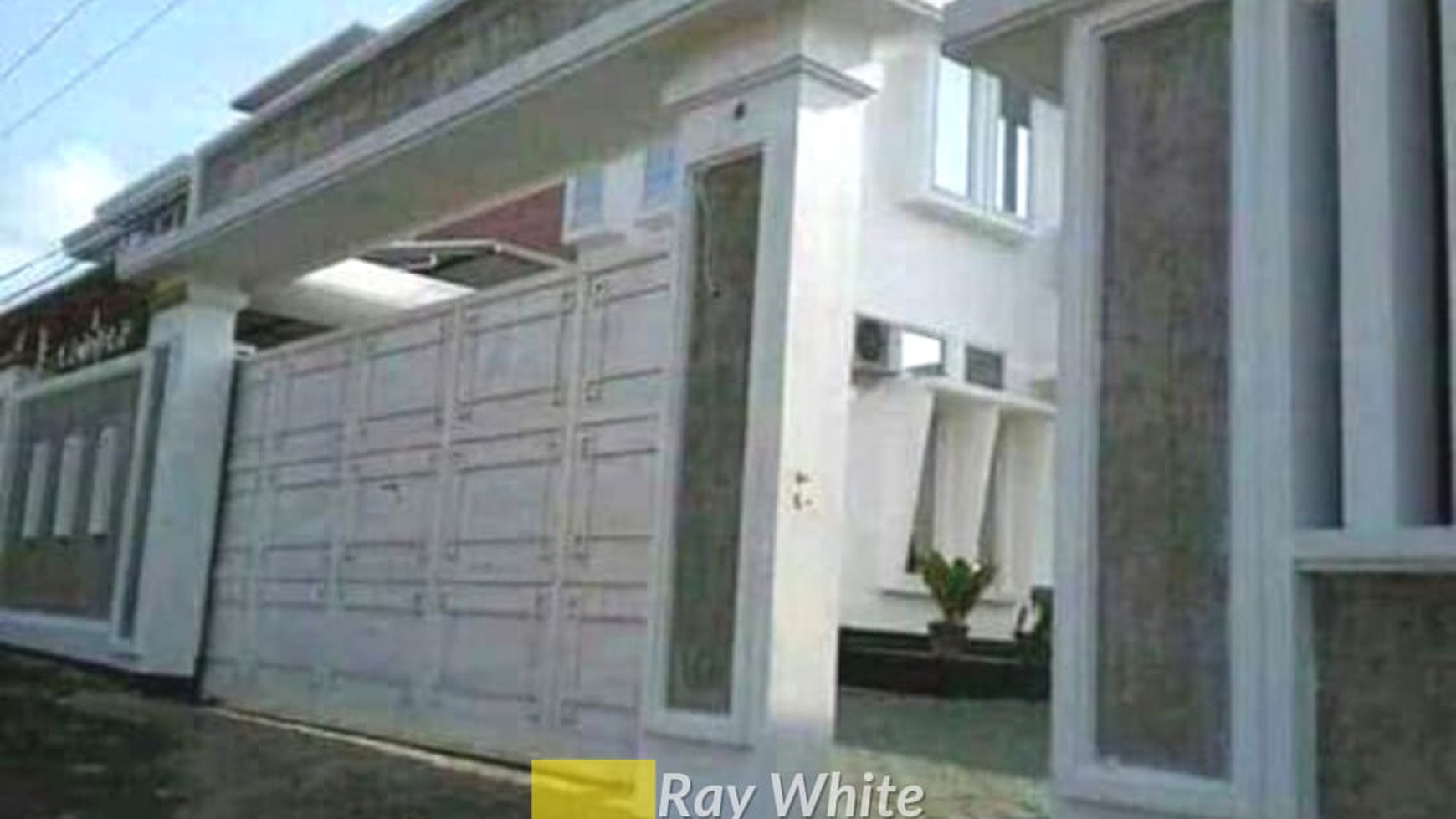 RUMAH MEWAH KEMILING