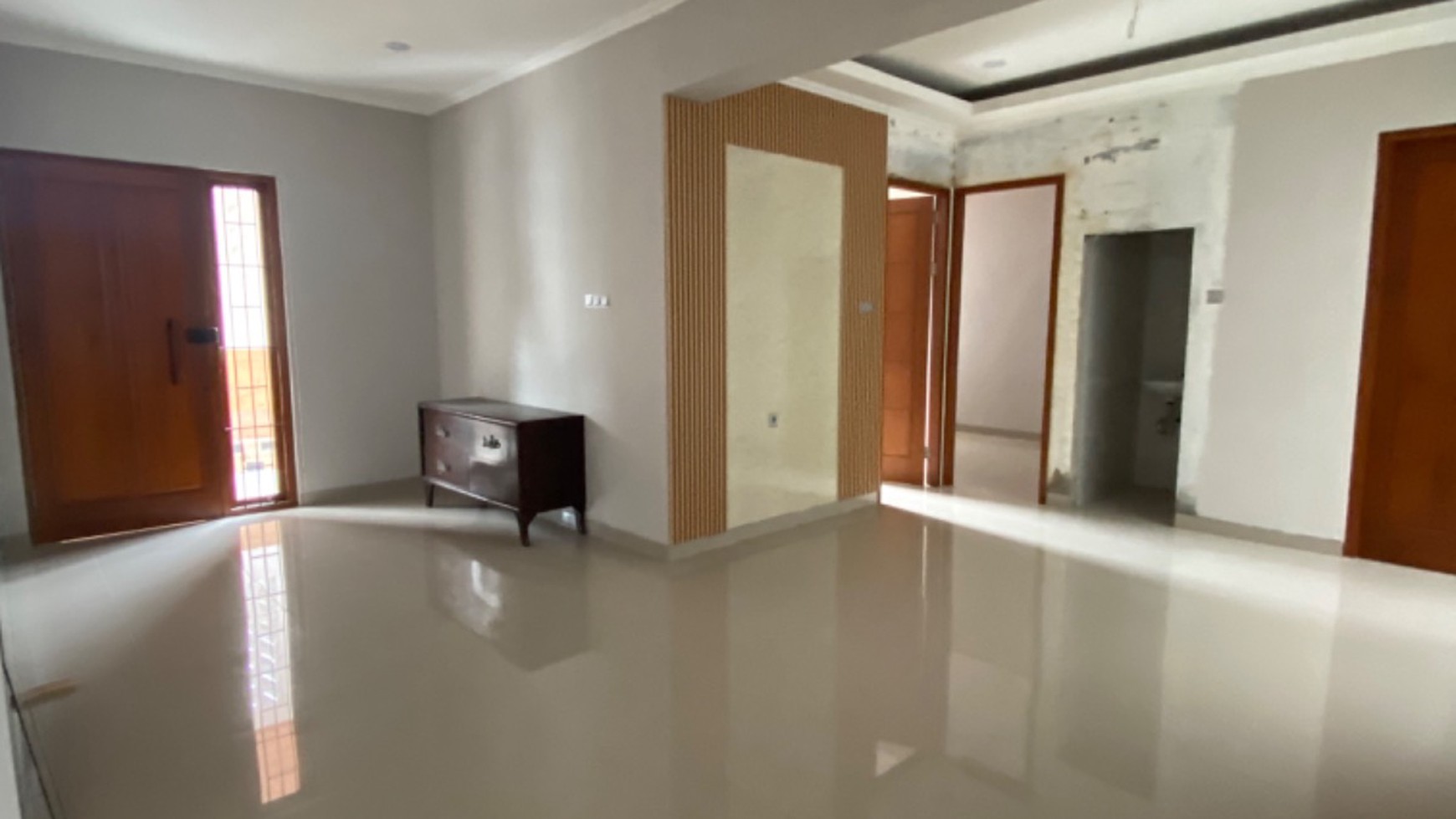 Rumah Baru Dg Smart Doorlock Di Kucica Bintaro Jaya Sektor 9