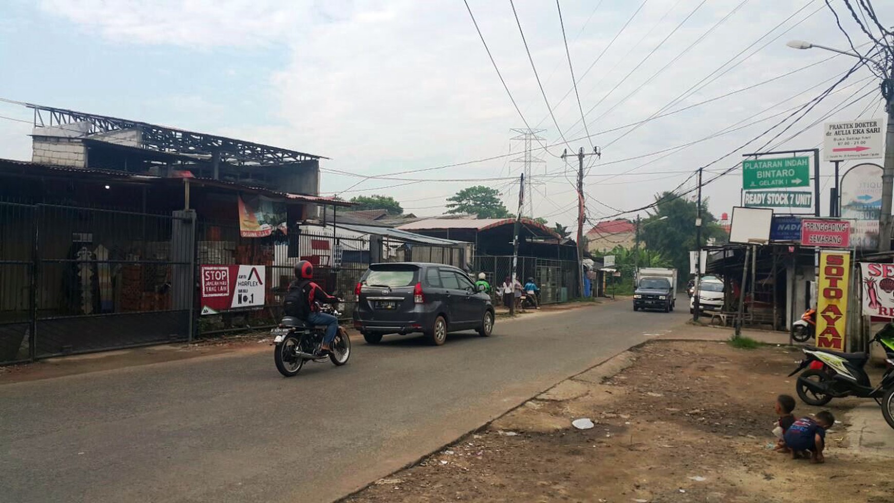 Dijual Lahan Terdapat Kontrakan dan Ruko Pinggir Jalan Raya @Jl Merpati 