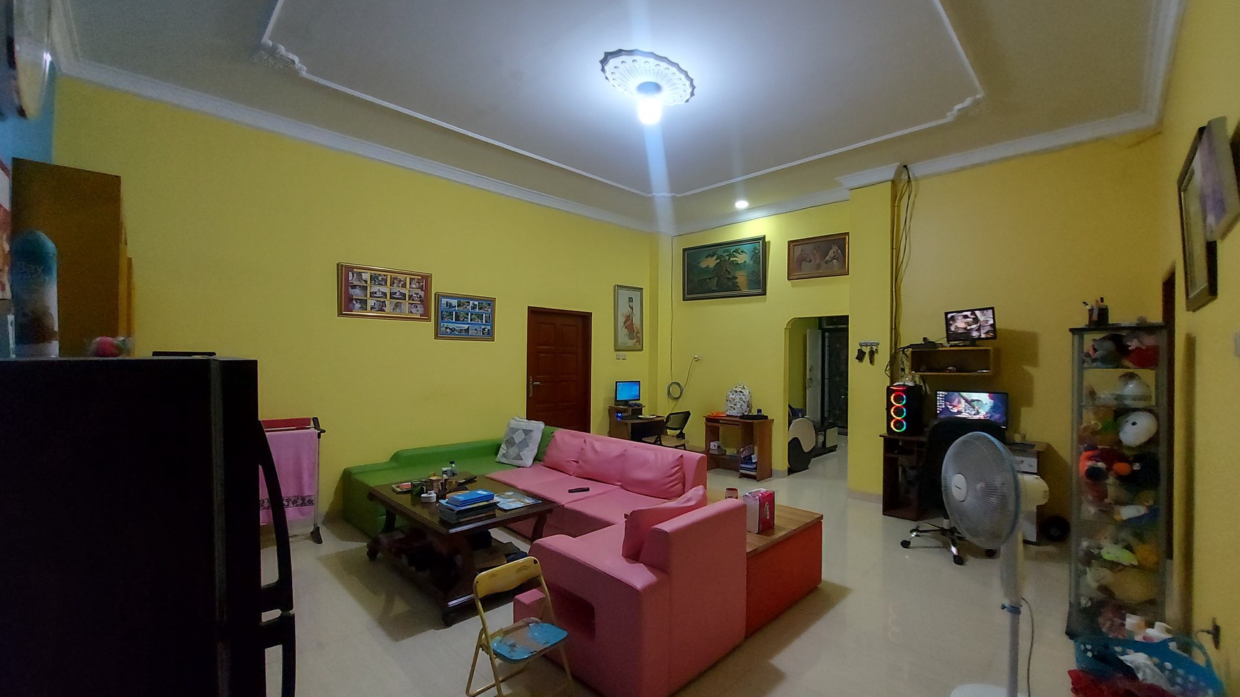 Rumah hoek dan kost 20 kamar di Rajawali Selatan, Gunung Sahari