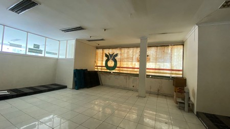 Di Jual/Sewa Ruang Usaha, Jl Kramat Pela, Kby Baru Jaksel.