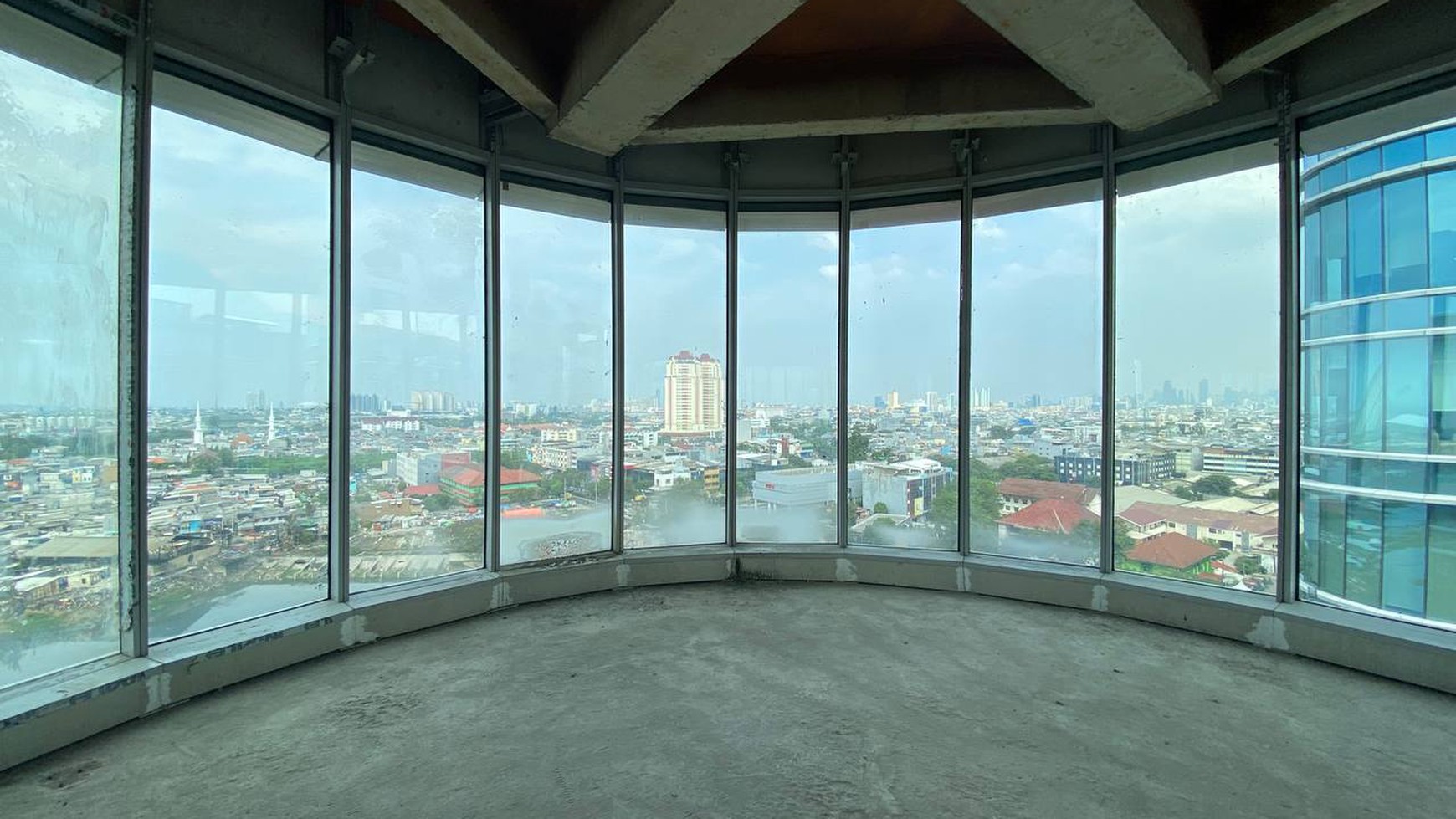 Pluit Gedung kantor dijual, lokasi penjaringan strategis dan premium