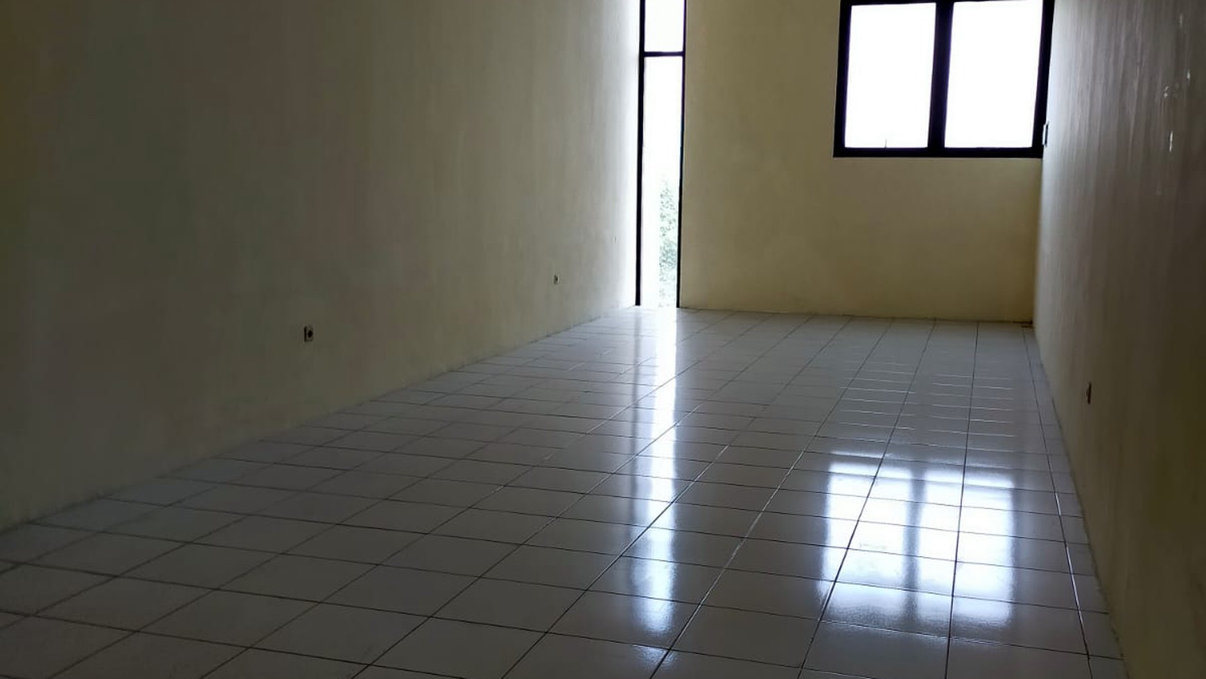 Ruko Combo 3 Unit Dijual Di Ciputat, Tangsel