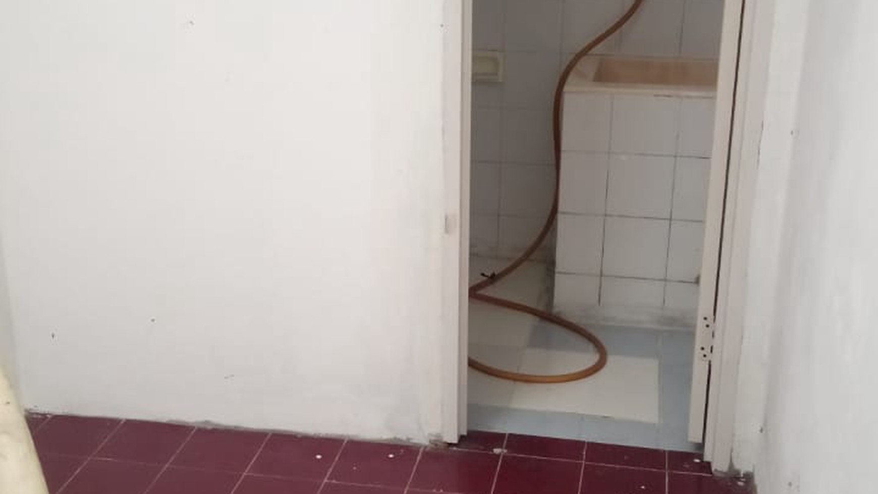 Dijual Ruko Murah Di JL. Imam Bonjol - Karawaci Tangerang