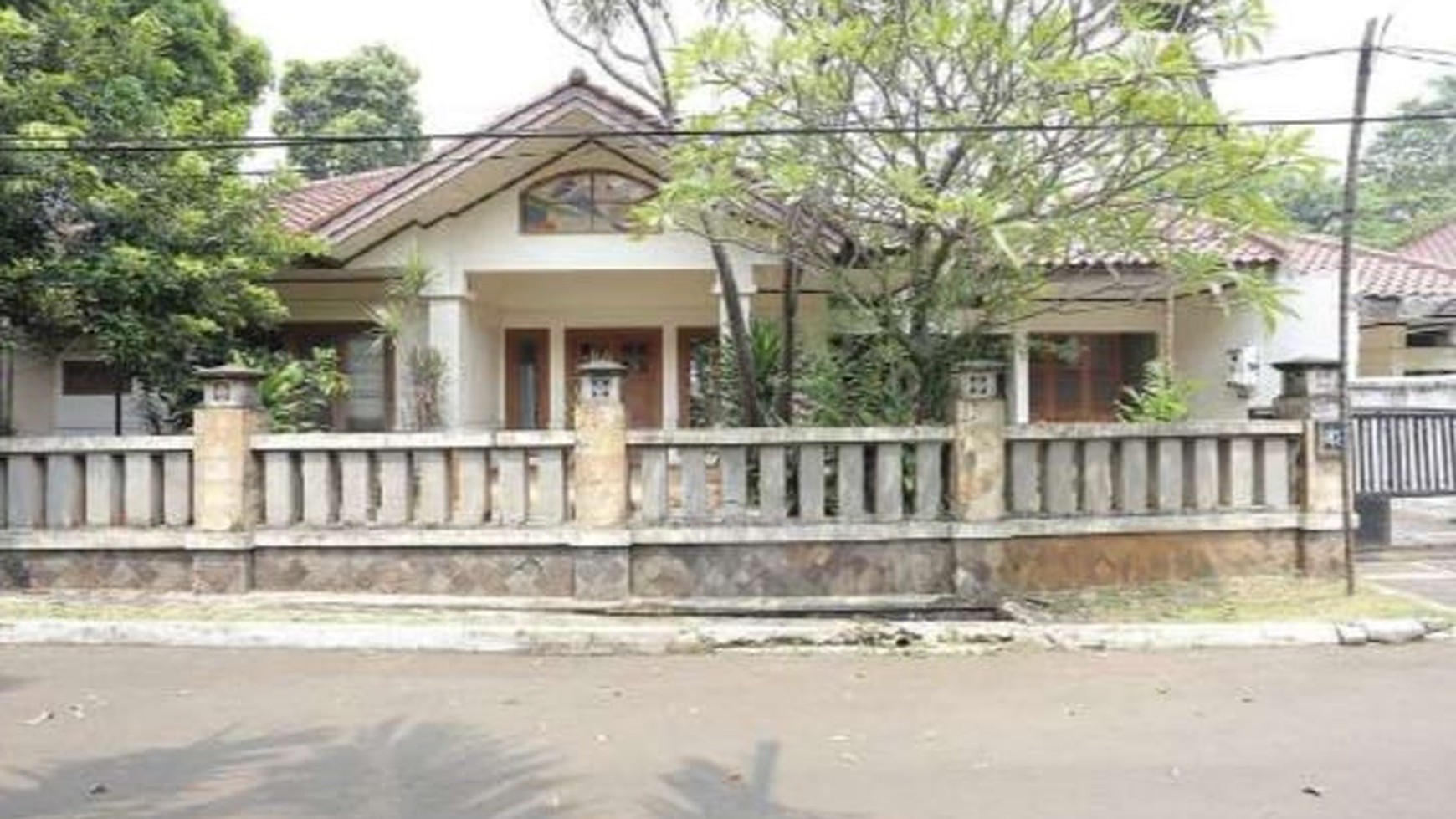 Dijual Rumah di Patra Kuningan