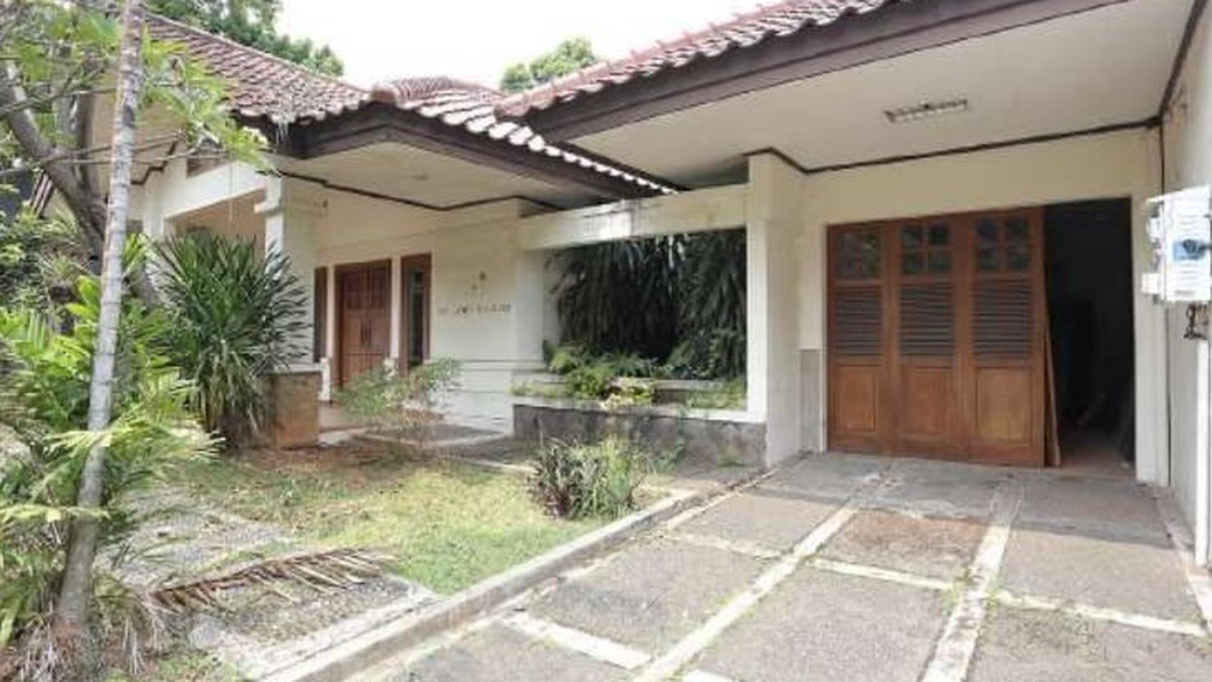 Dijual Rumah di Patra Kuningan